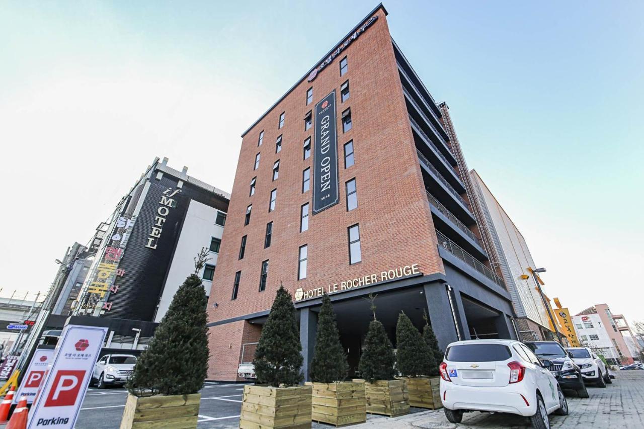 Lerocherrouge Hotel Chuncheon Buitenkant foto