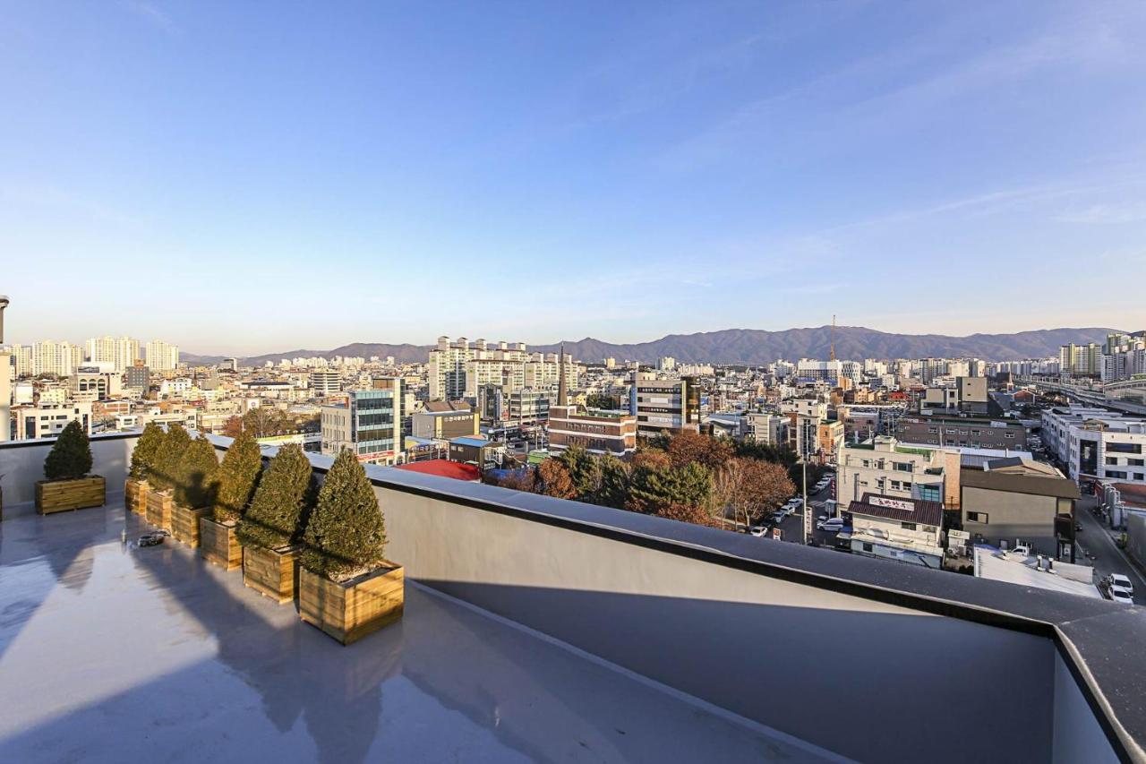 Lerocherrouge Hotel Chuncheon Buitenkant foto